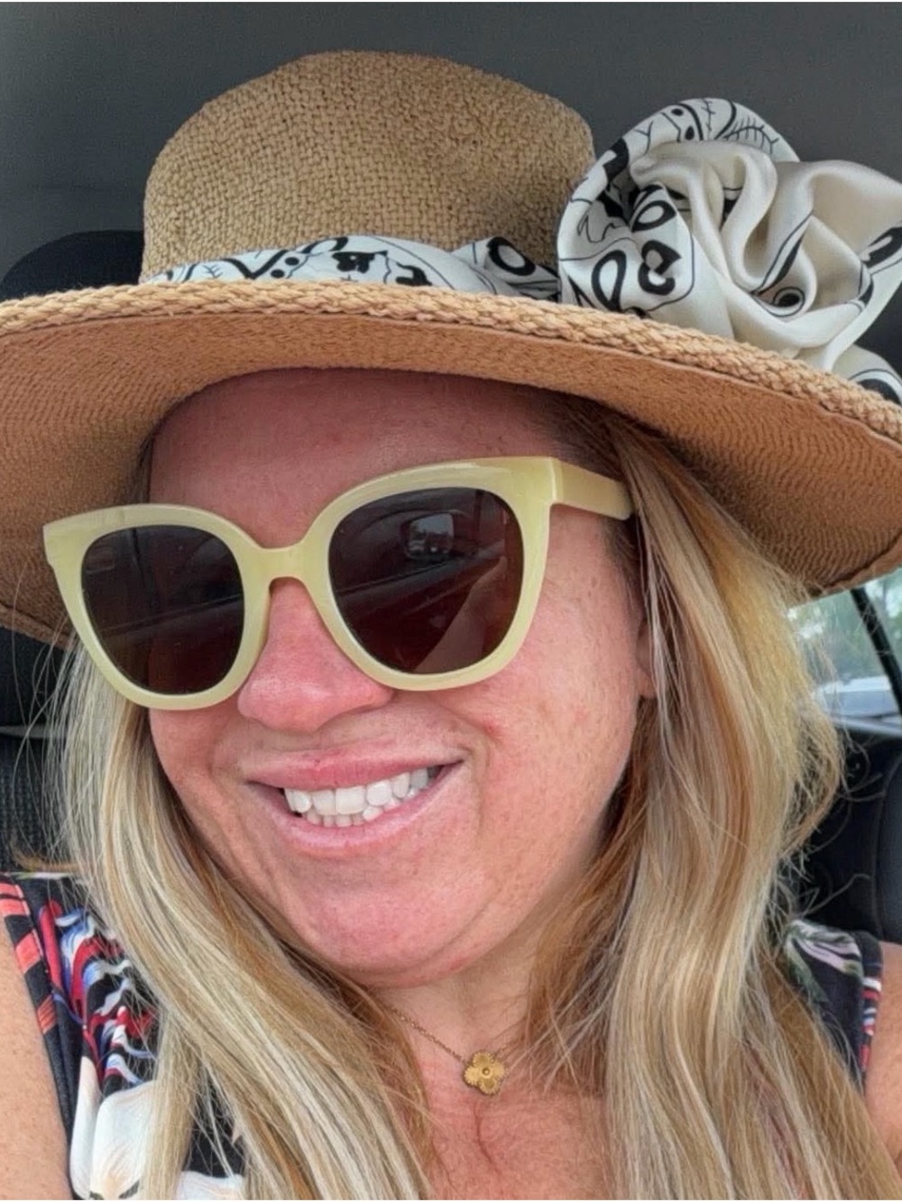 Source Unknown Pale Butter Yellow Sunglasses